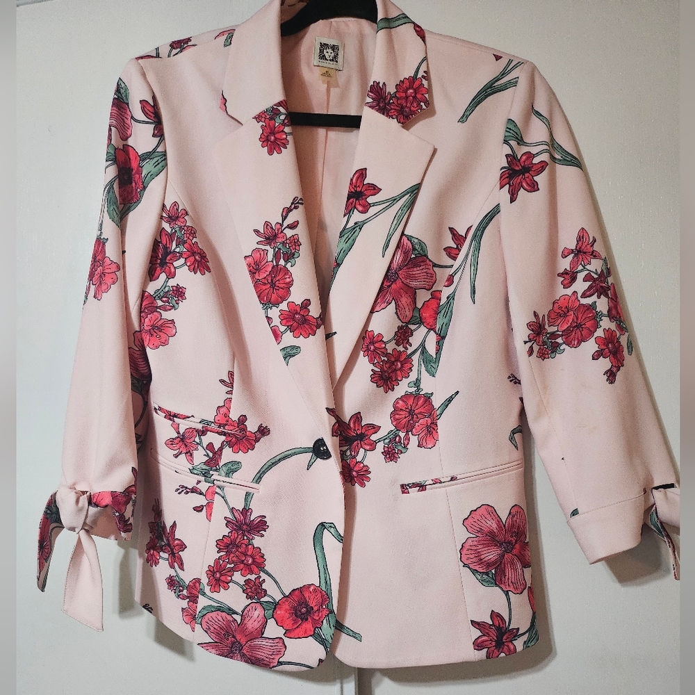 Floral Pink Women's Blazer